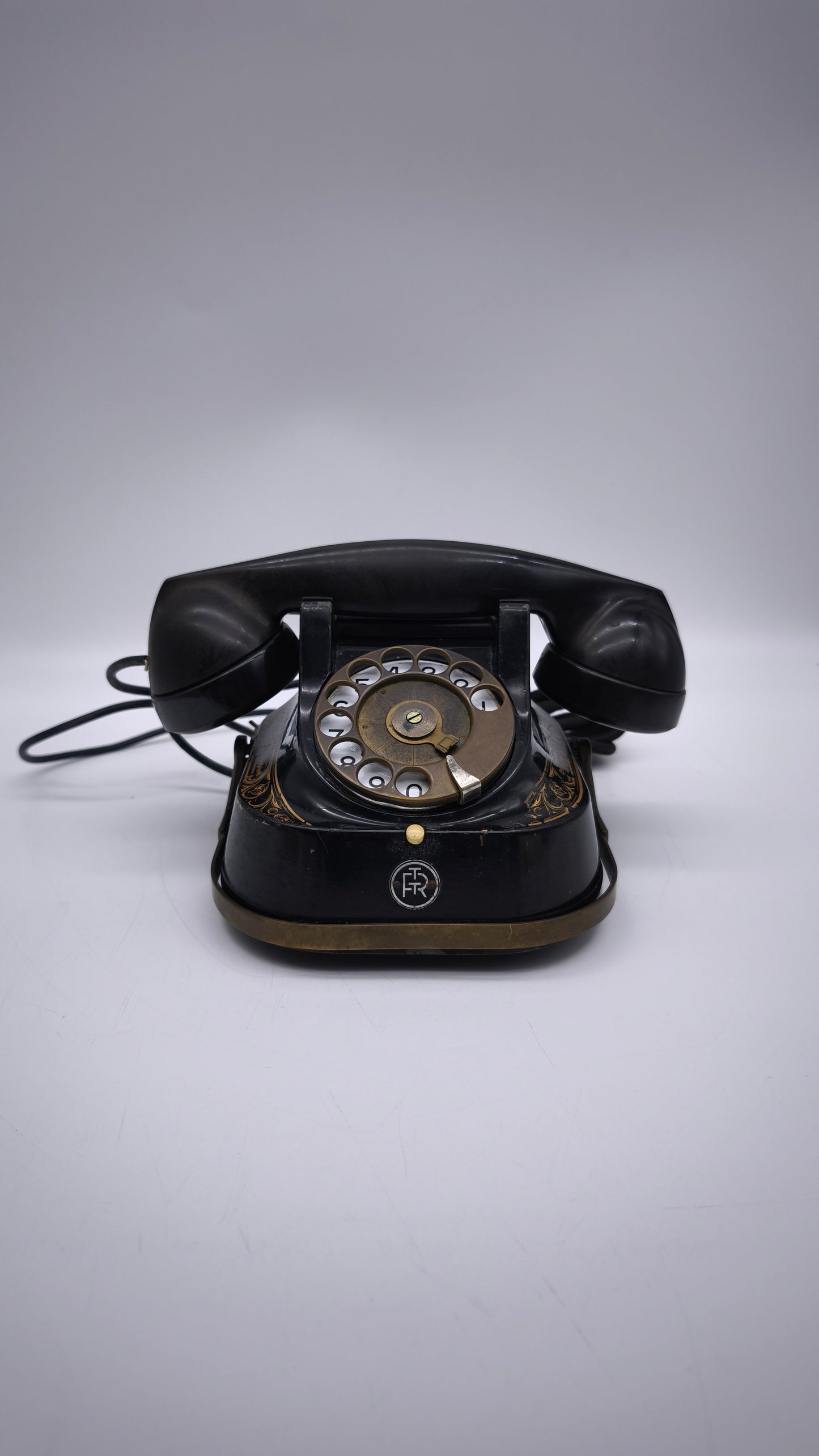 89071 Telefono vintage rotante FTR in bachelite con maniglia in ottone