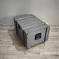 90917 Baule in legno grigio con ruote