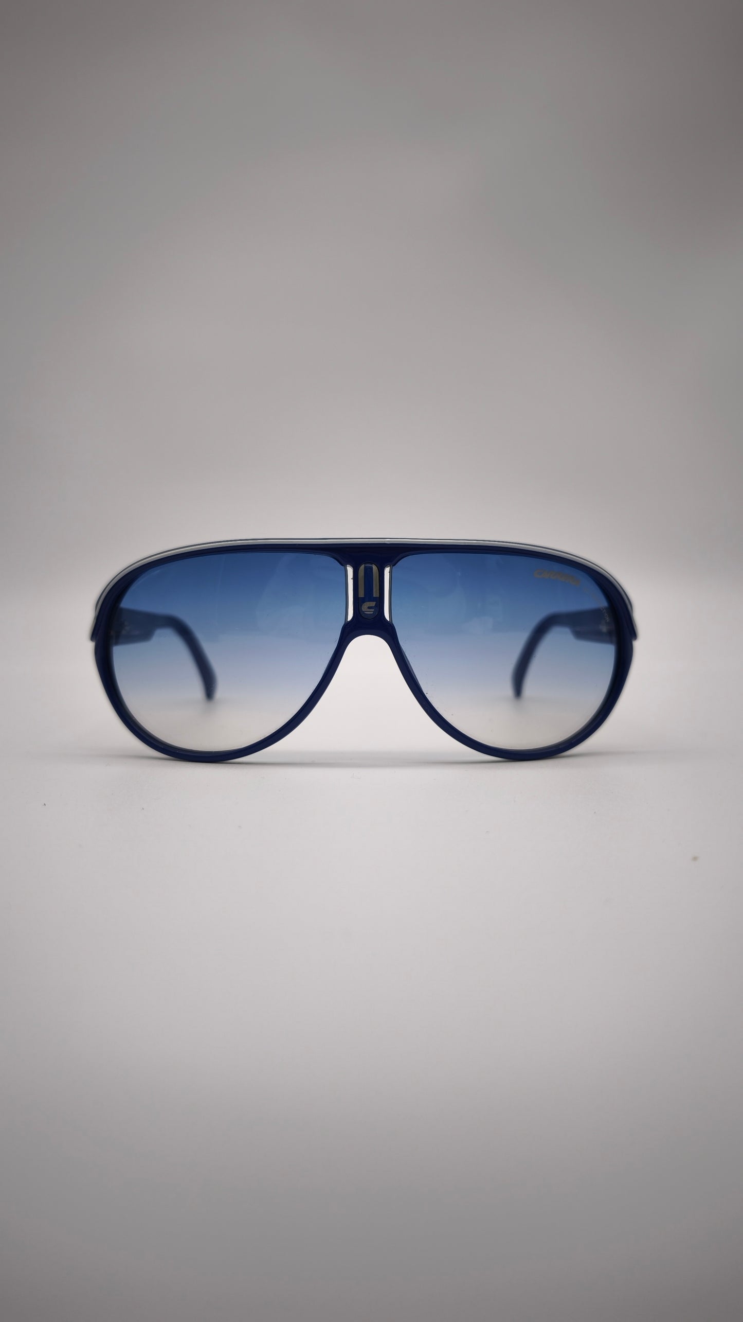 90840 Occhiali da sole Carrera con montatura blu