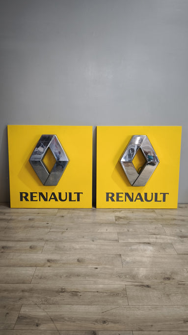 105 Insegna Renault in metallo