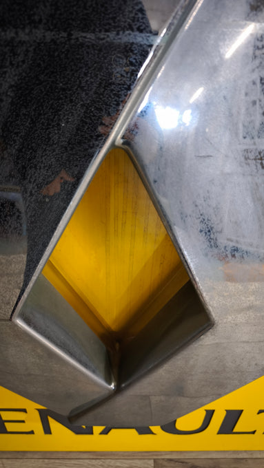 105 Insegna Renault in metallo
