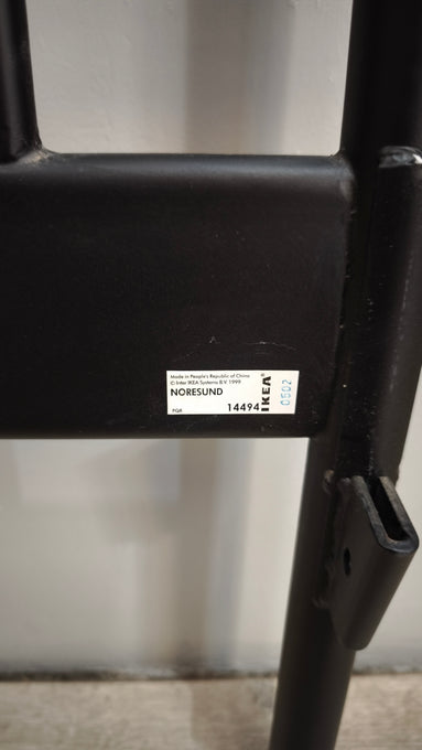 90957 Struttura letto matrimoniale Ikea in ferro nero