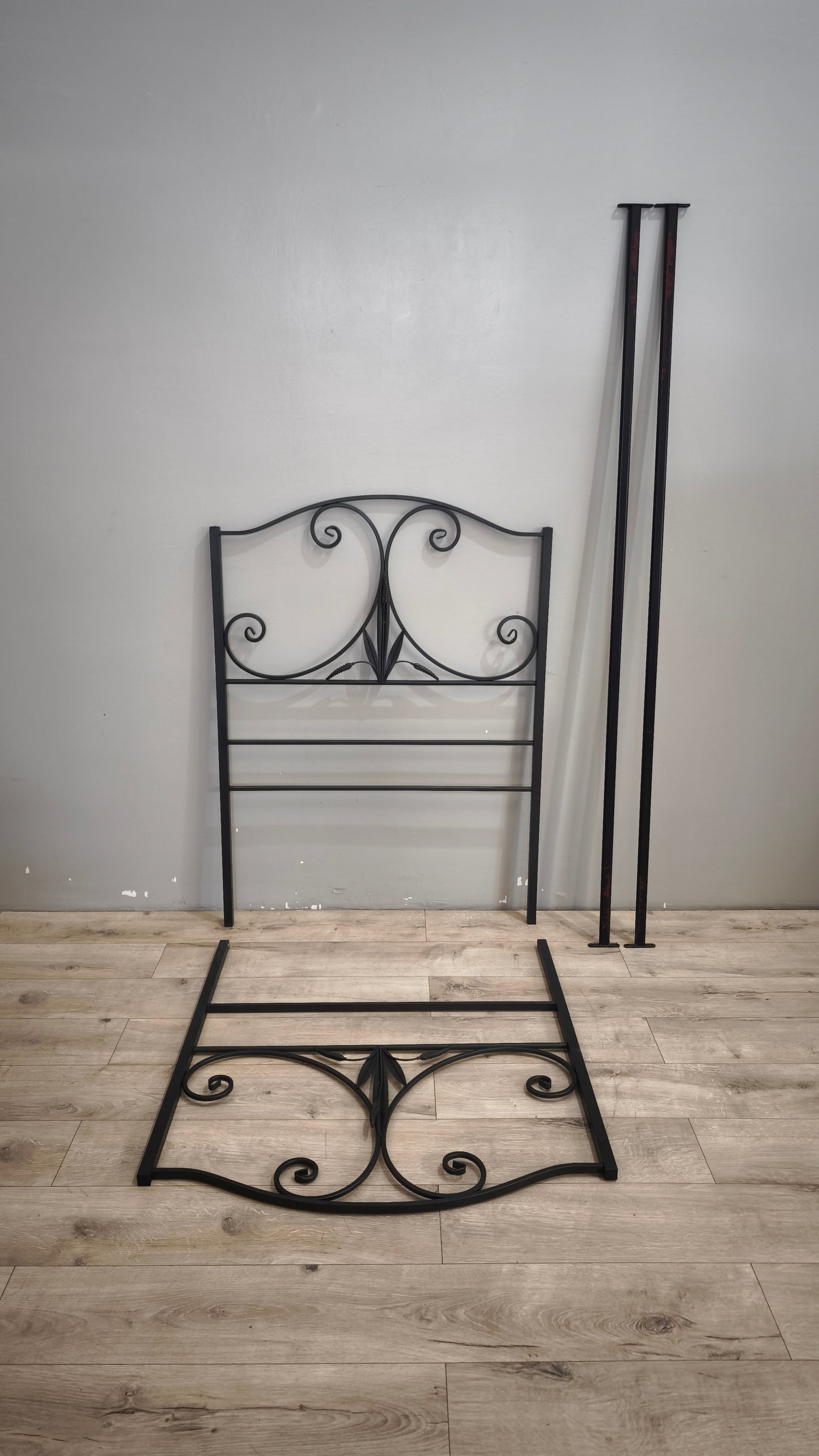 90958 Struttura letto singolo Ikea in ferro nero