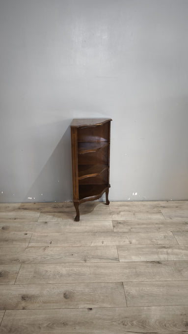 90977 Angoliera bassa in legno con tre ripiani