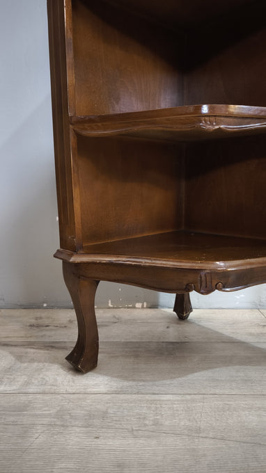 90977 Angoliera bassa in legno con tre ripiani
