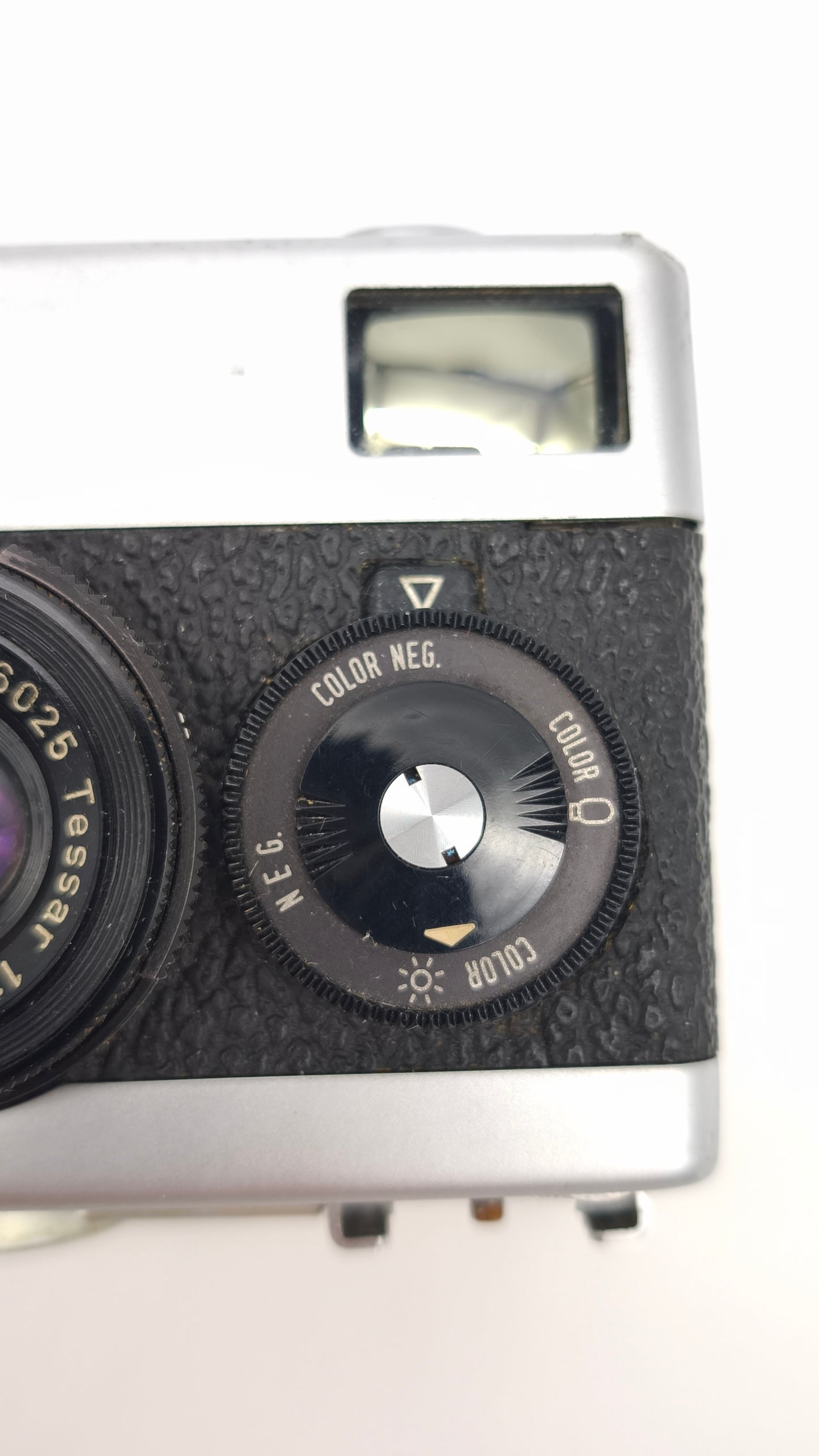 90965 Macchina fotografica vintage Rollei 35 con custodia
