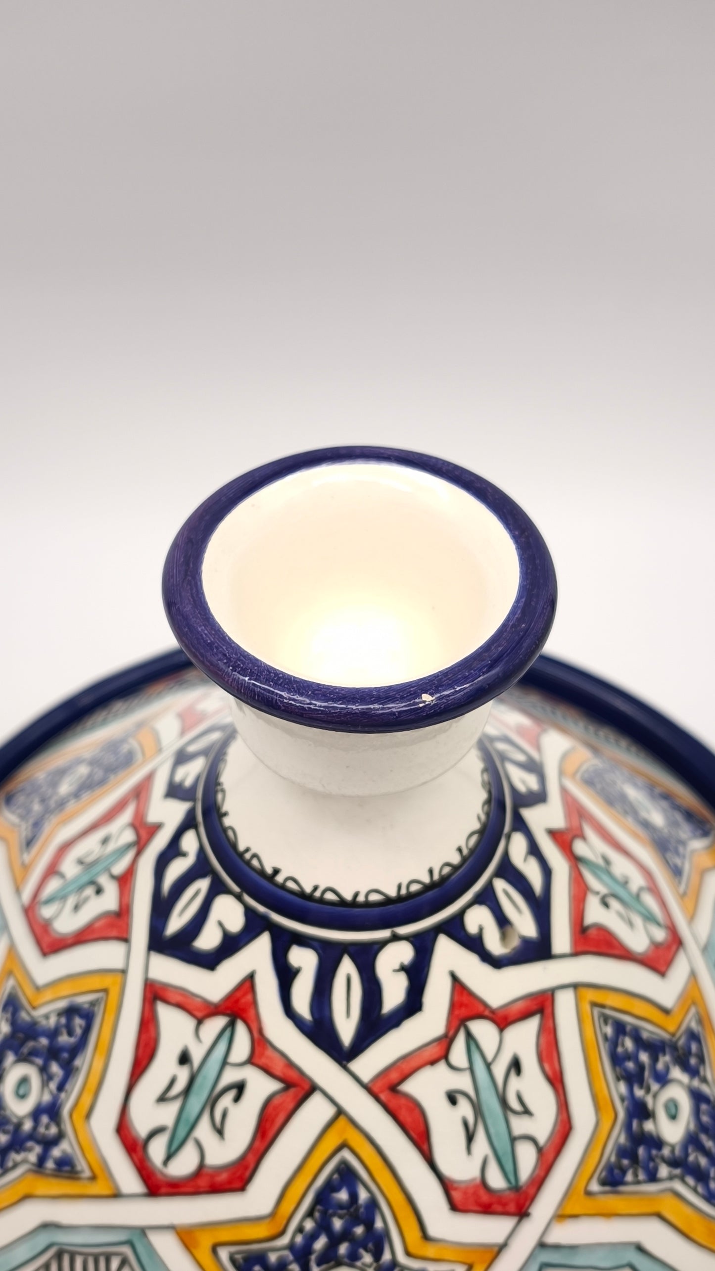90986 Tajine in ceramica marocchina dipinta