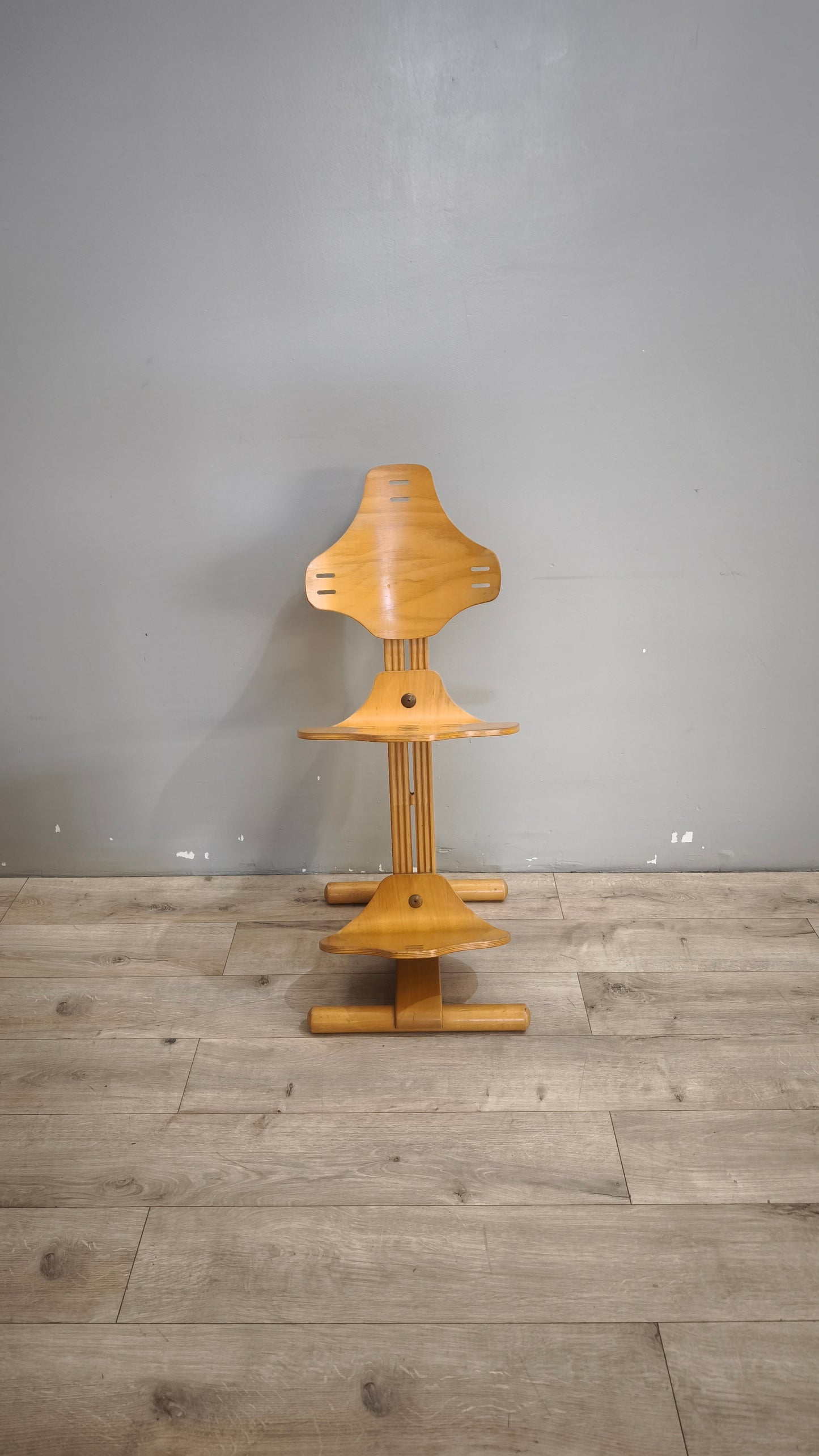 137 Sedia ergonomica Stokke