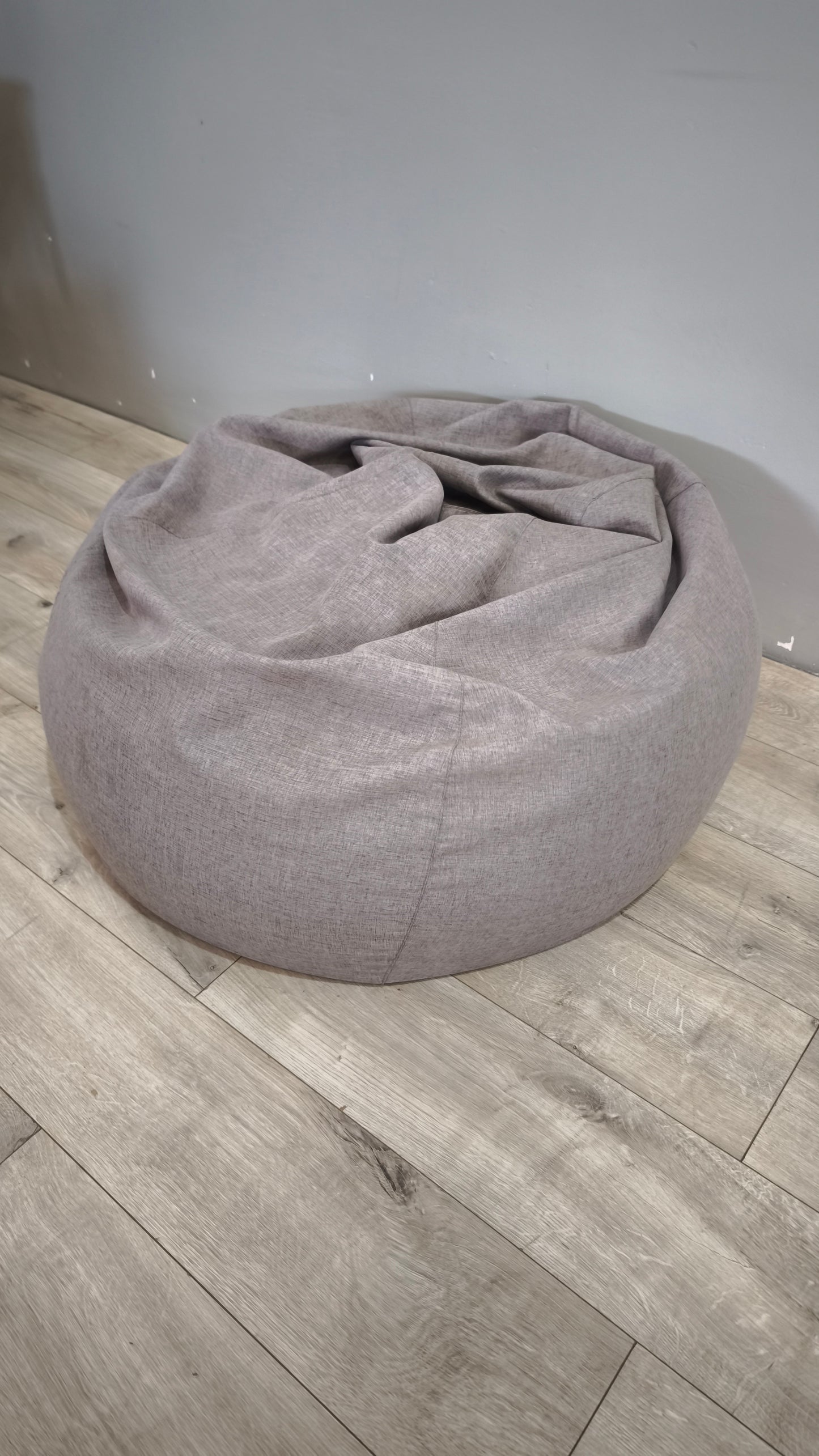91114 Pouff a sacco in tessuto grigio