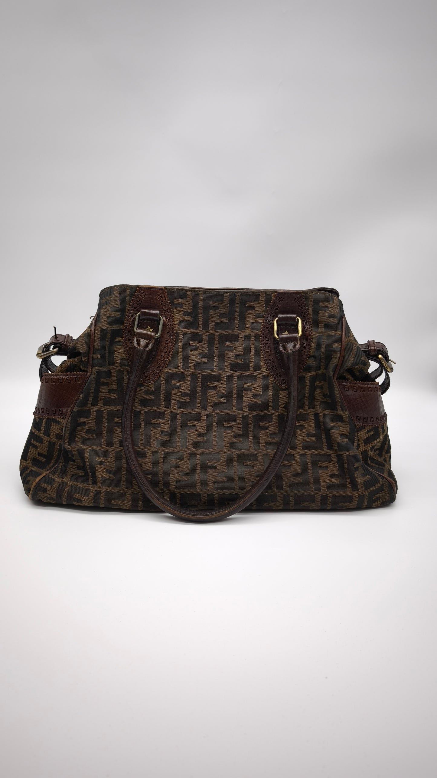 91107 Borsa Fendi con pattern logo