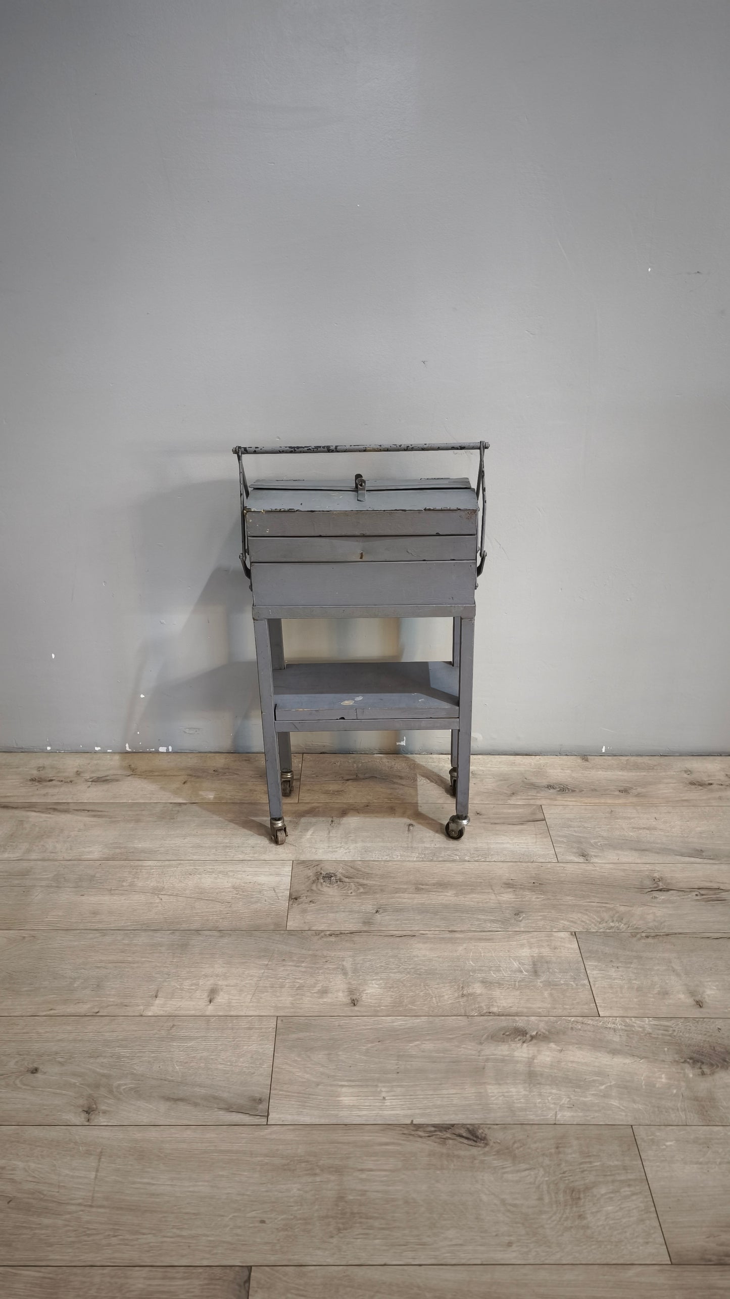 91348 Porta attrezzi vintage