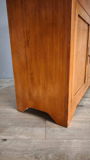 91350 Credenzina arancione in legno