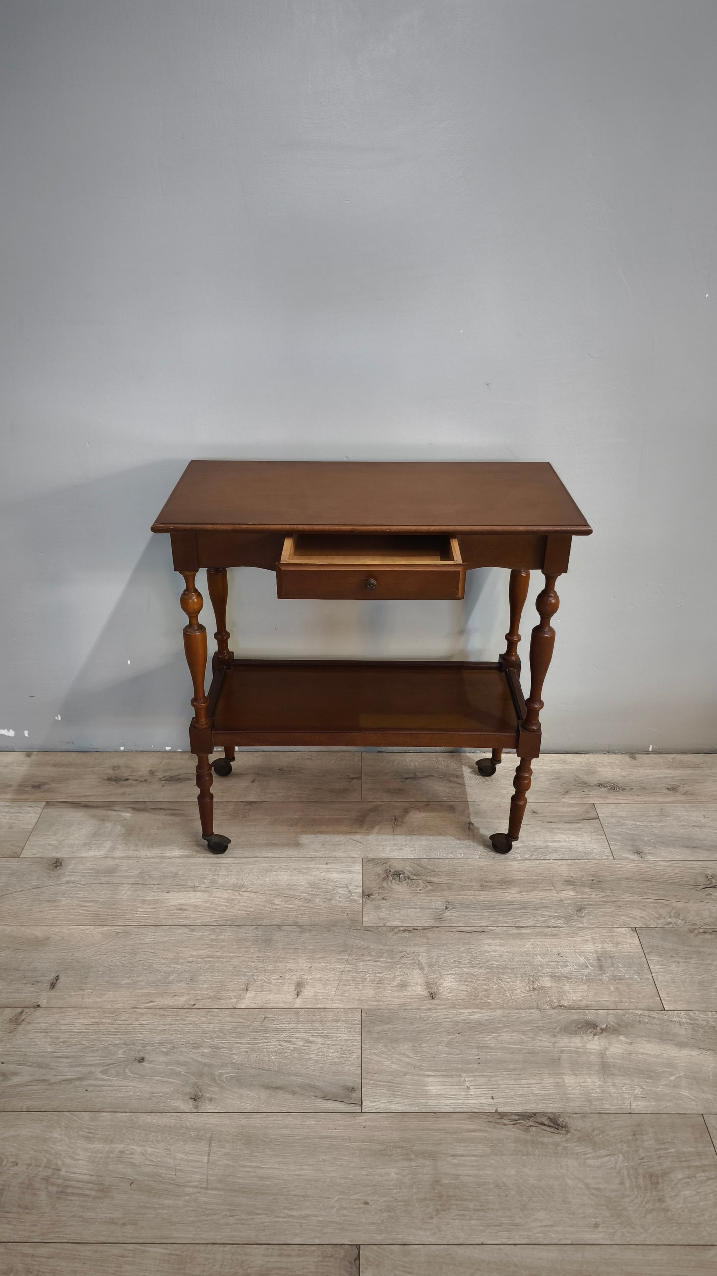 91432 Carrello in legno due ripiani