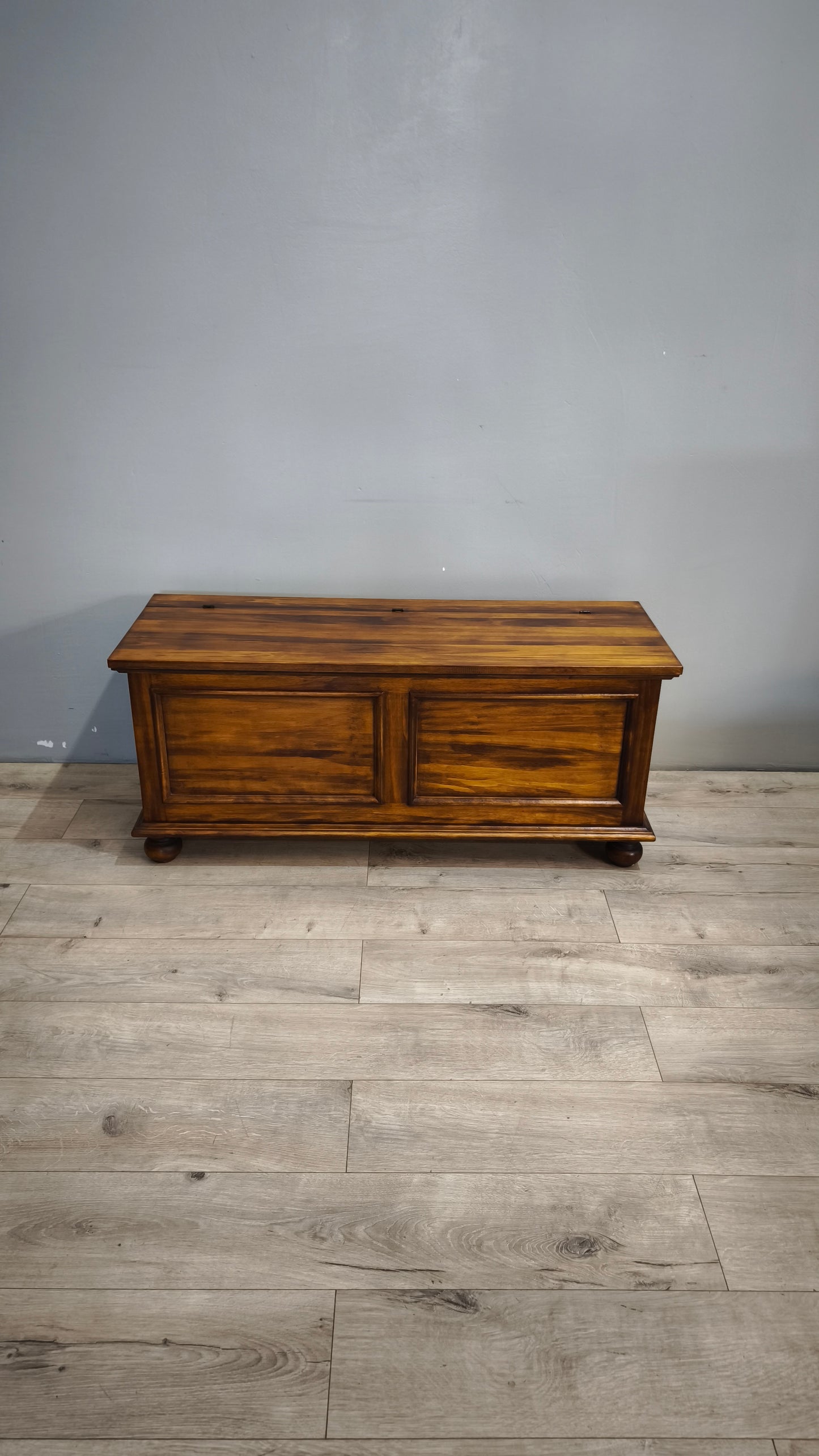 91435 Cassapanca in legno