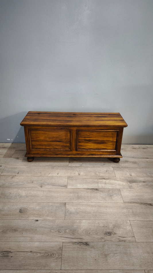 91435 Cassapanca in legno