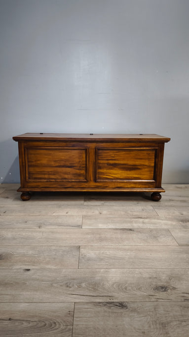 91435 Cassapanca in legno