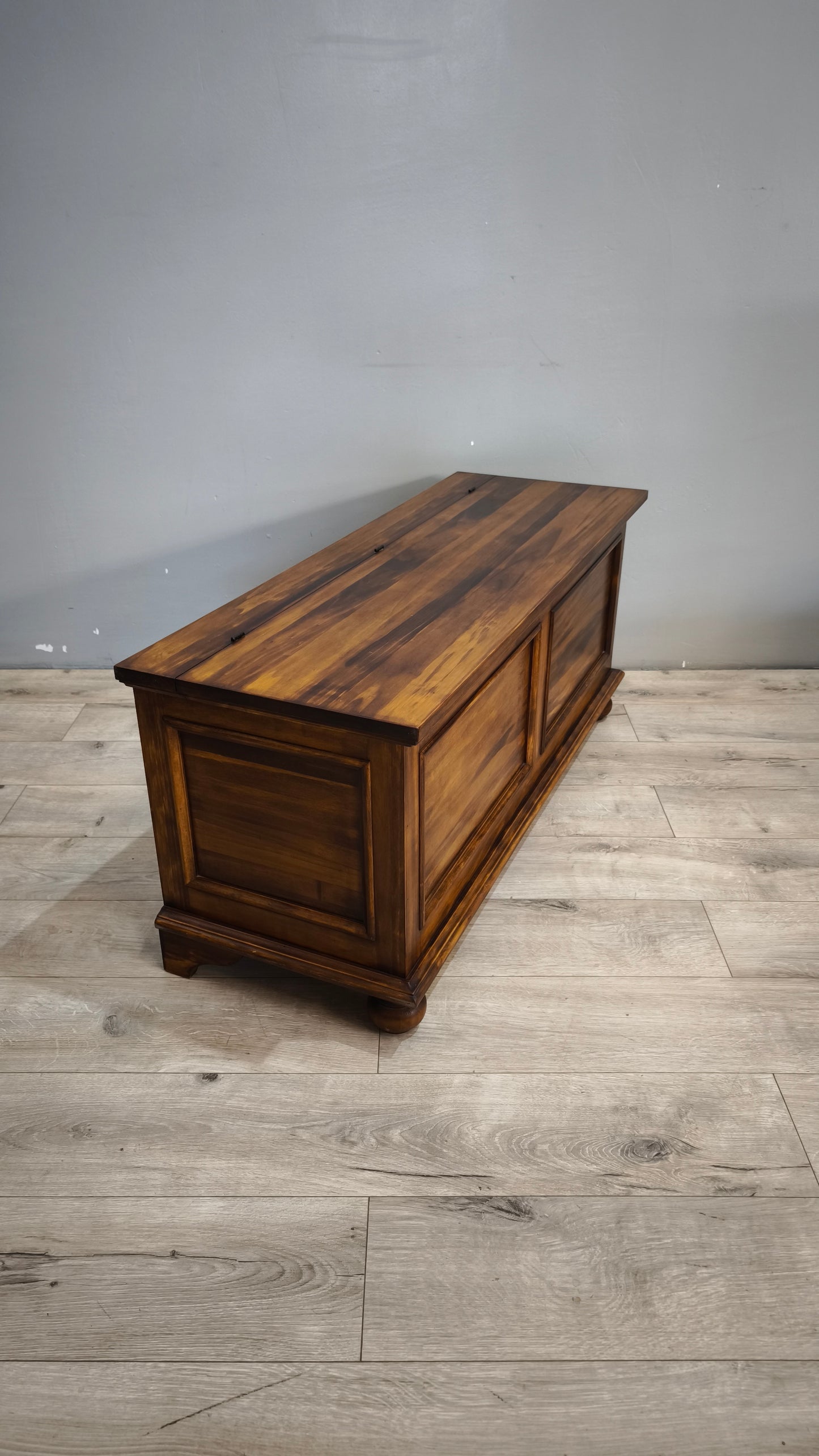 91435 Cassapanca in legno