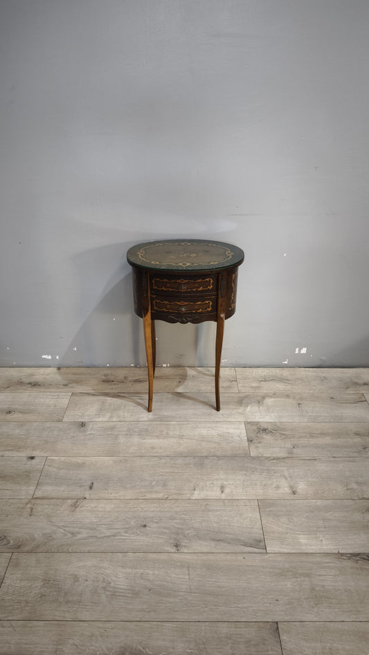 91438 Comodino in legno intarsiato con due cassetti frontali