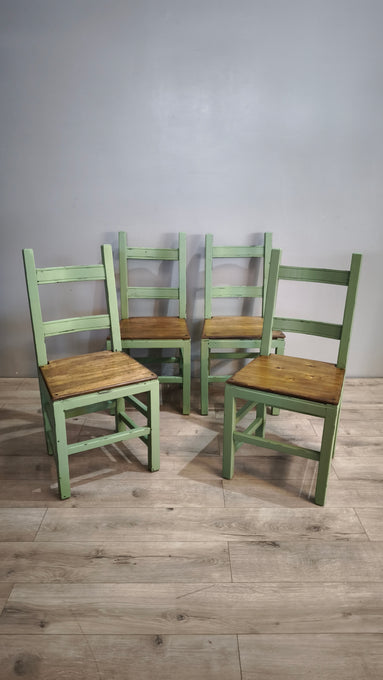 181 Set n 4 sedie verdi con seduta color legno