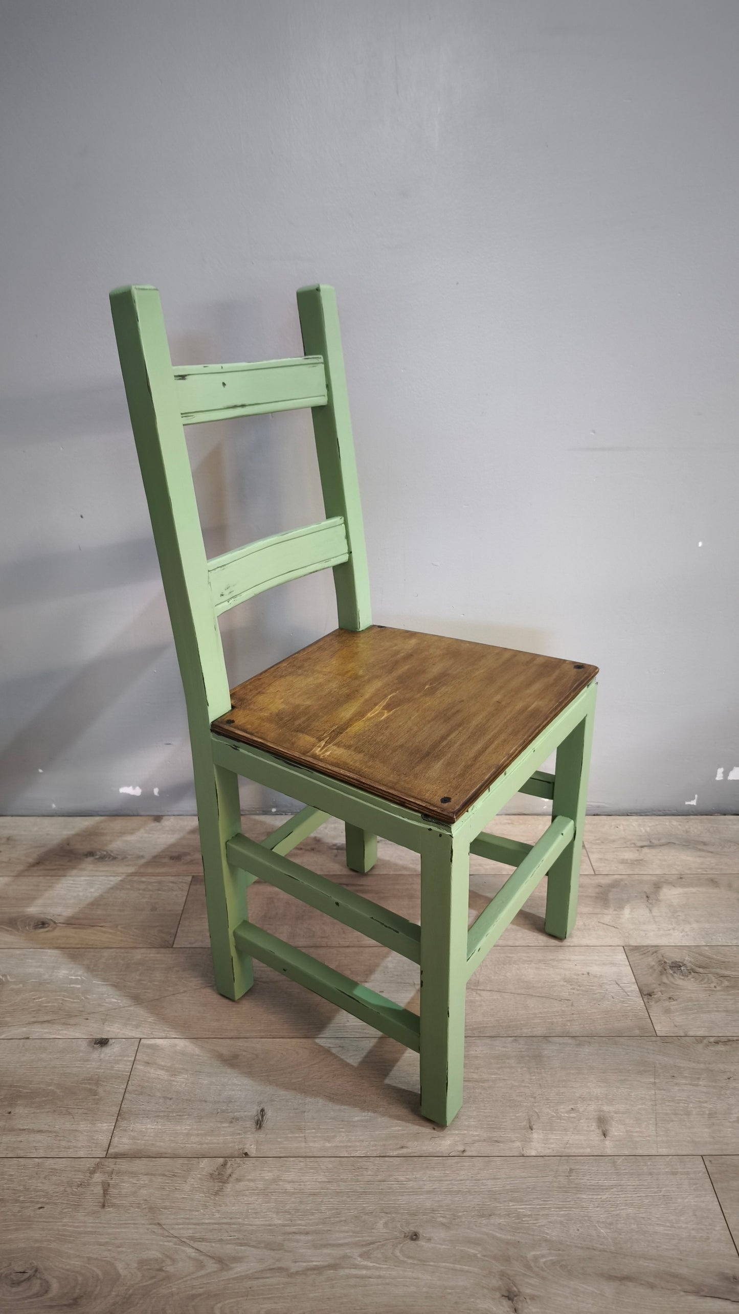 181 Set n 4 sedie verdi con seduta color legno