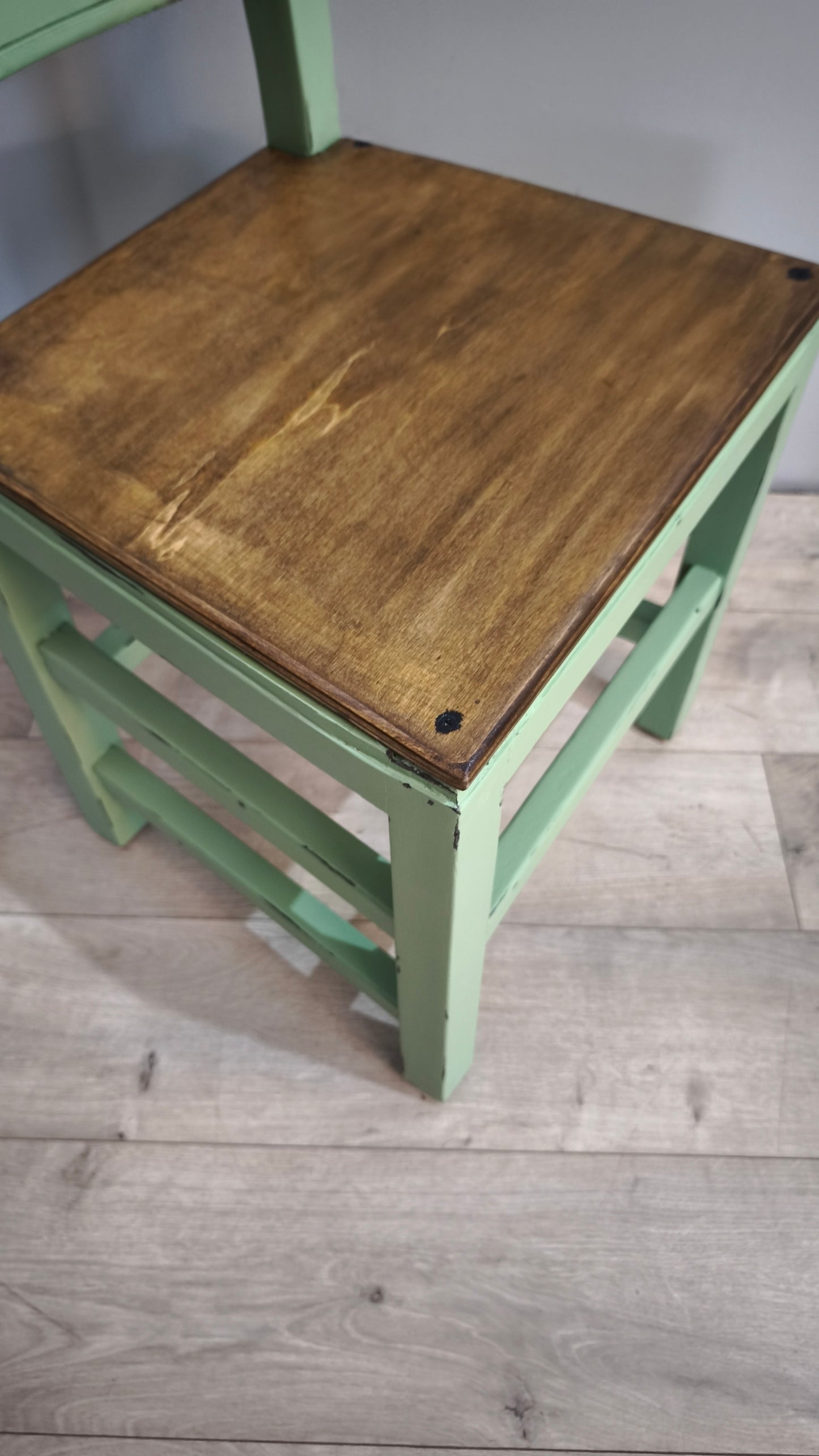 181 Set n 4 sedie verdi con seduta color legno