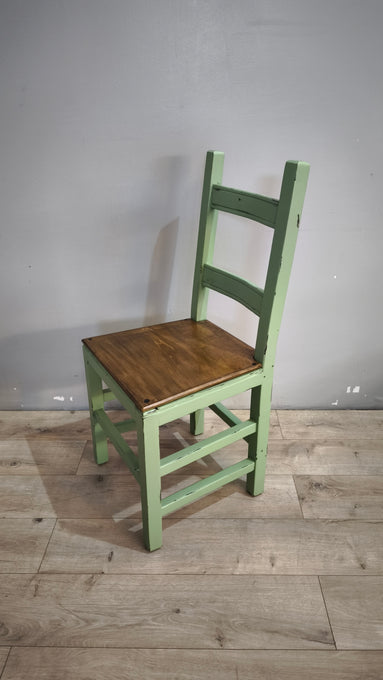 181 Set n 4 sedie verdi con seduta color legno