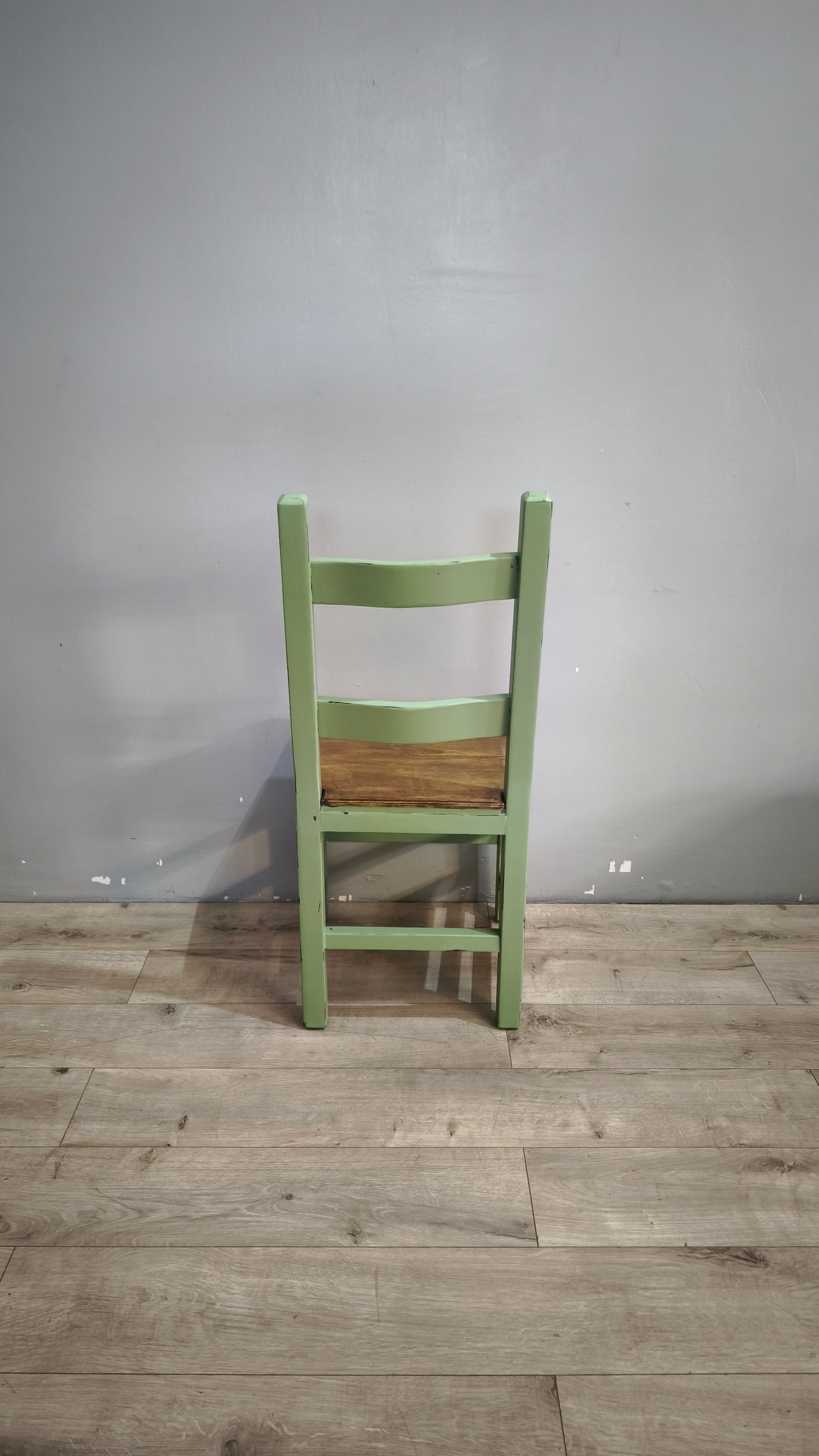 181 Set n 4 sedie verdi con seduta color legno