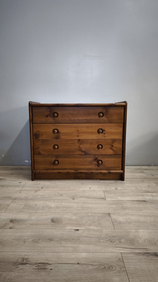 91433 Cassettiera in legno con quattro cassetti