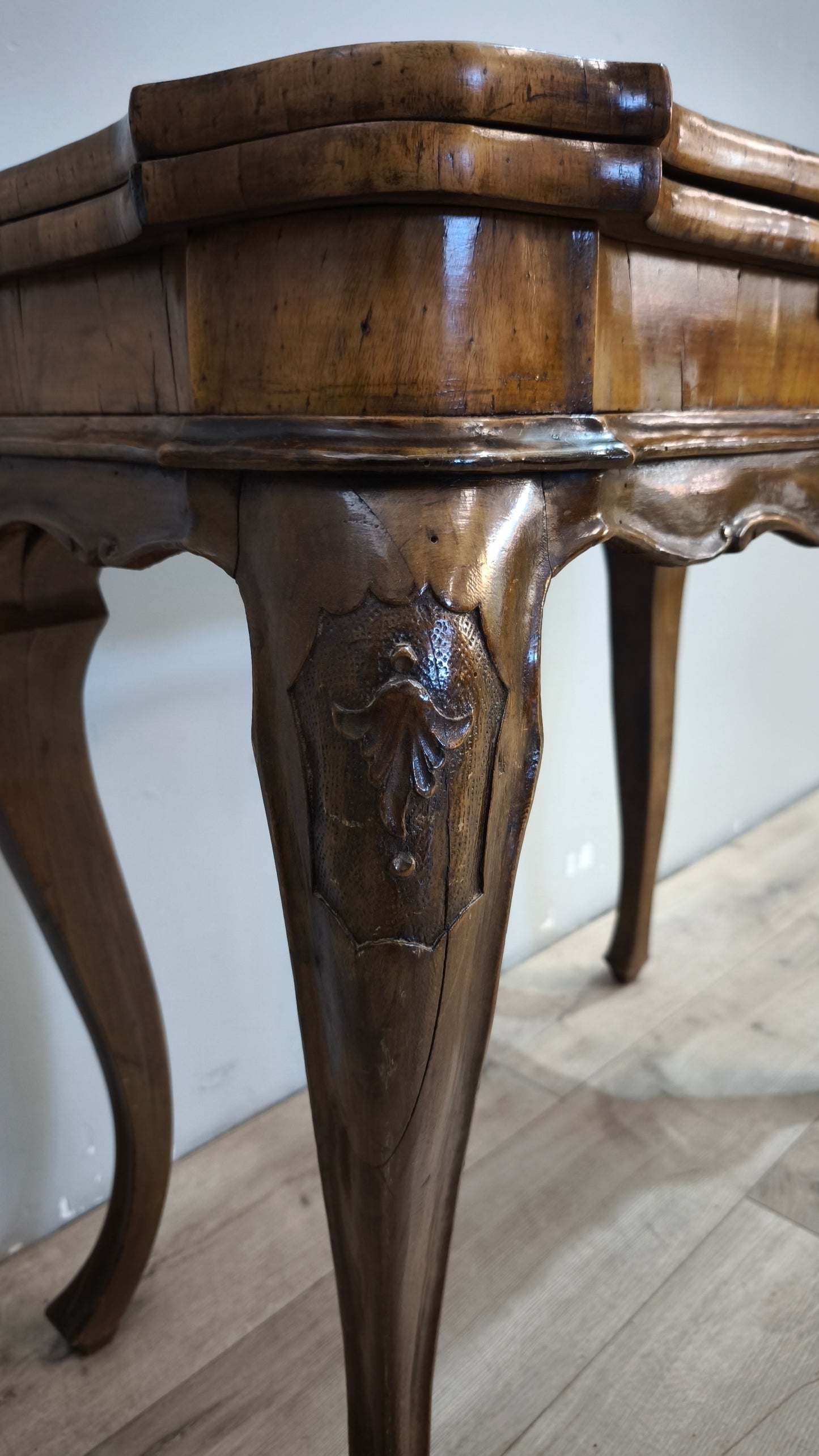 91434 Tavolo da gioco in legno con piano apribile