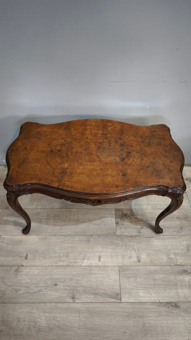 91437 Tavolo da salotto con gambe a sciabola