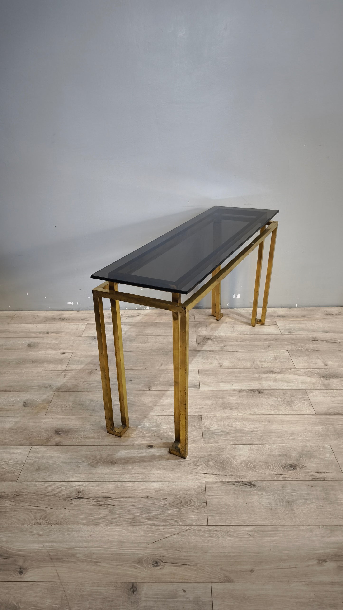 193 Console in ottone e vetro fumé