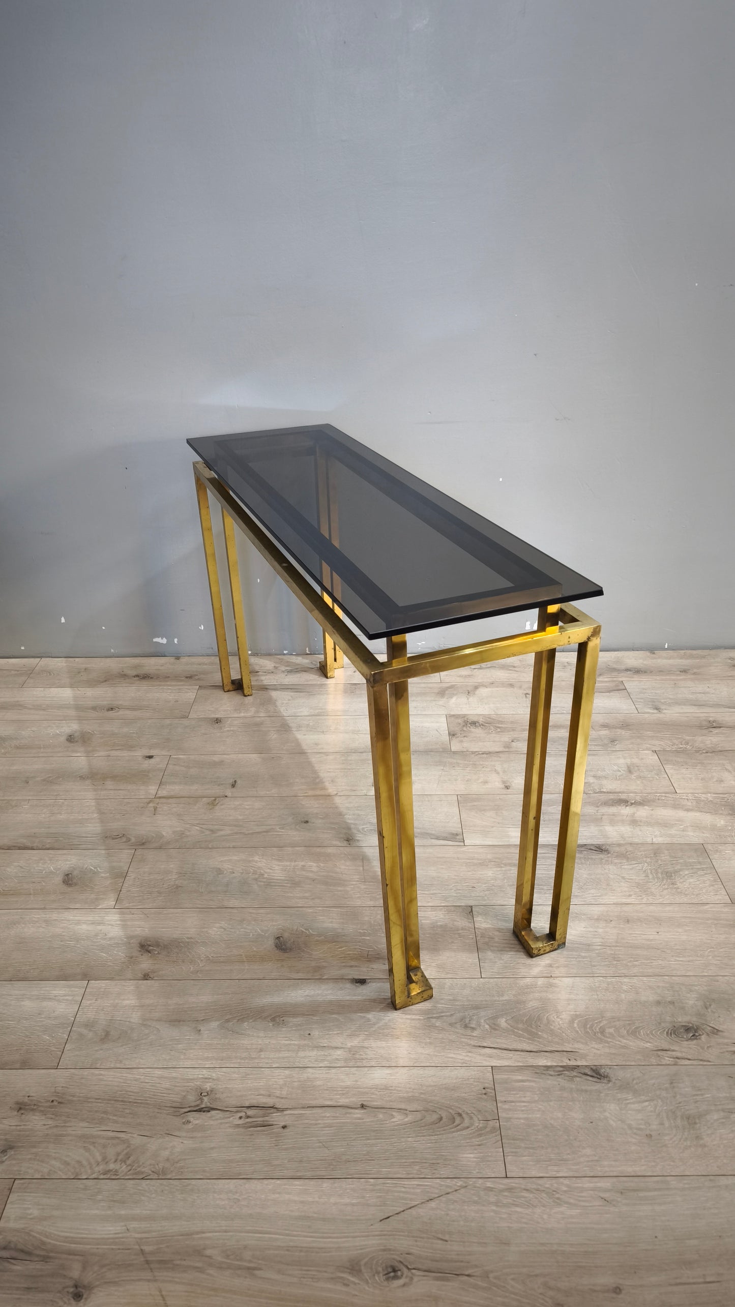 193 Console in ottone e vetro fumé