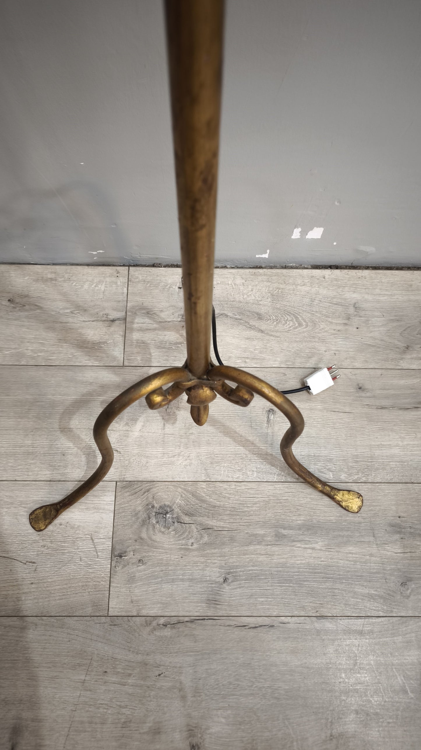 91763 Piantana in metallo dorato