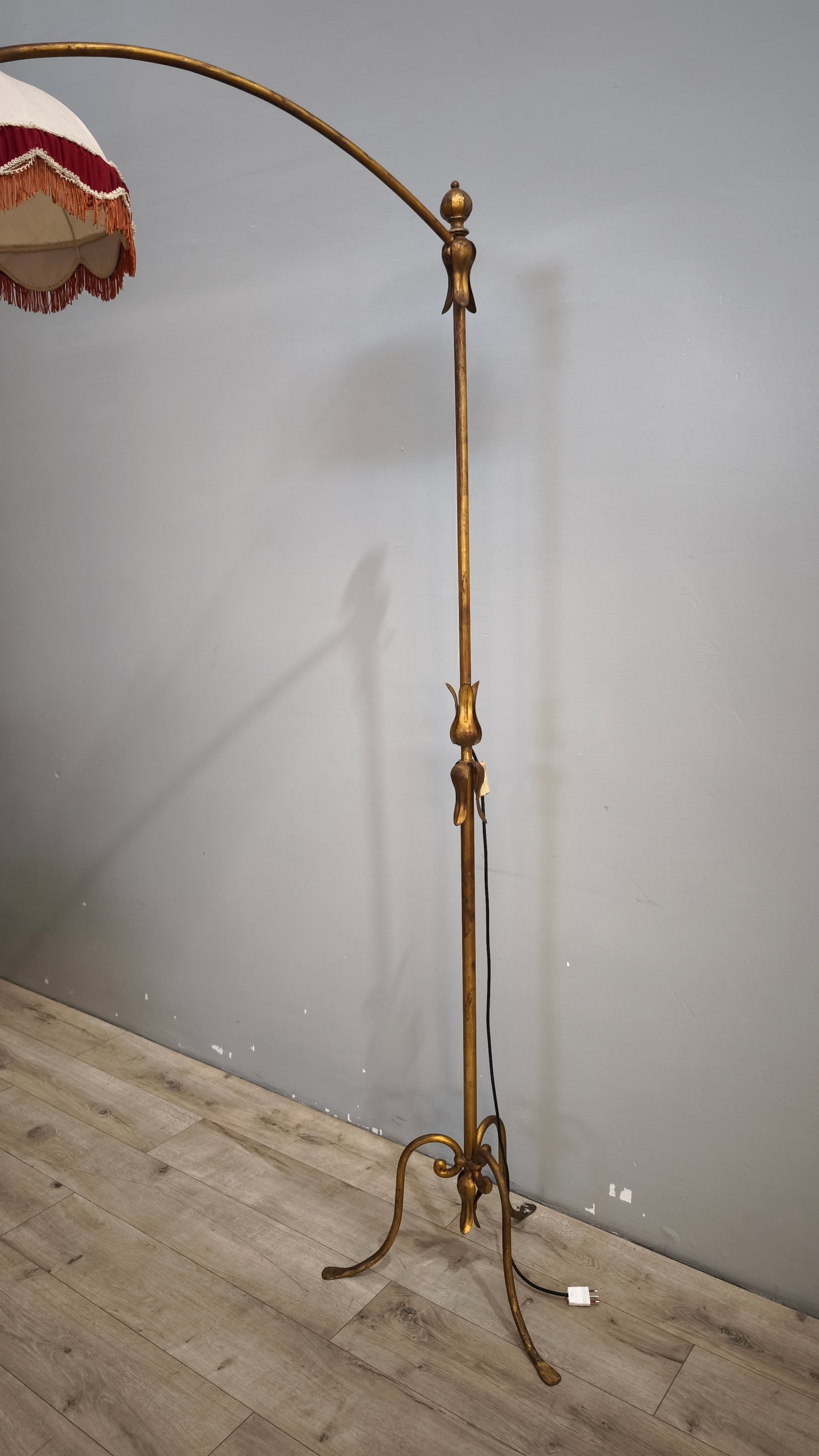 91763 Piantana in metallo dorato