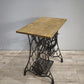 191 Base in ghisa Singer con piano in legno
