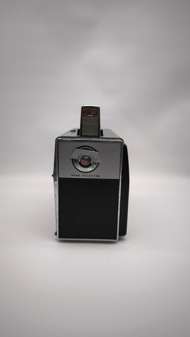 91487 Radio d'epoca Zenit trans-oceanic Royal '3000' Multiband FM-AM
