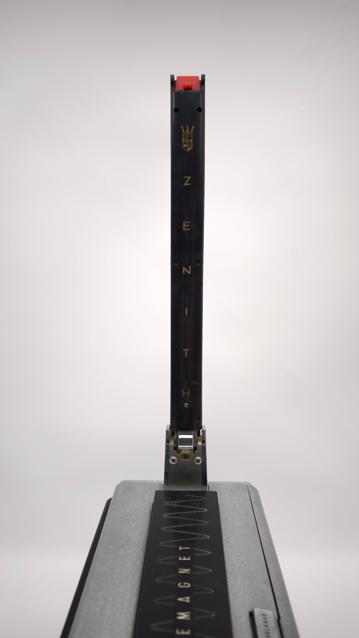91487 Radio d'epoca Zenit trans-oceanic Royal '3000' Multiband FM-AM