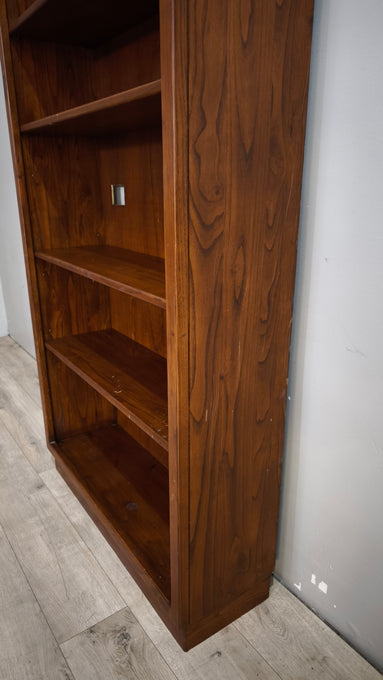 91712 Libreria alta in legno