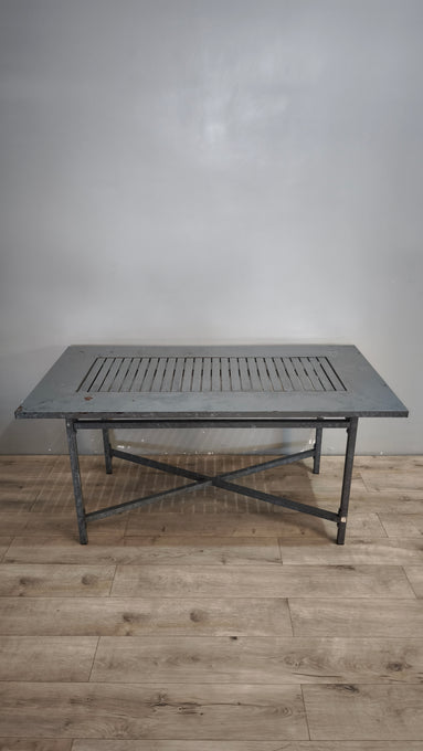 91719 Tavolo in metallo stile industriale