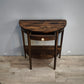 91790 Piccola console in legno con cassetto frontale e ripiano