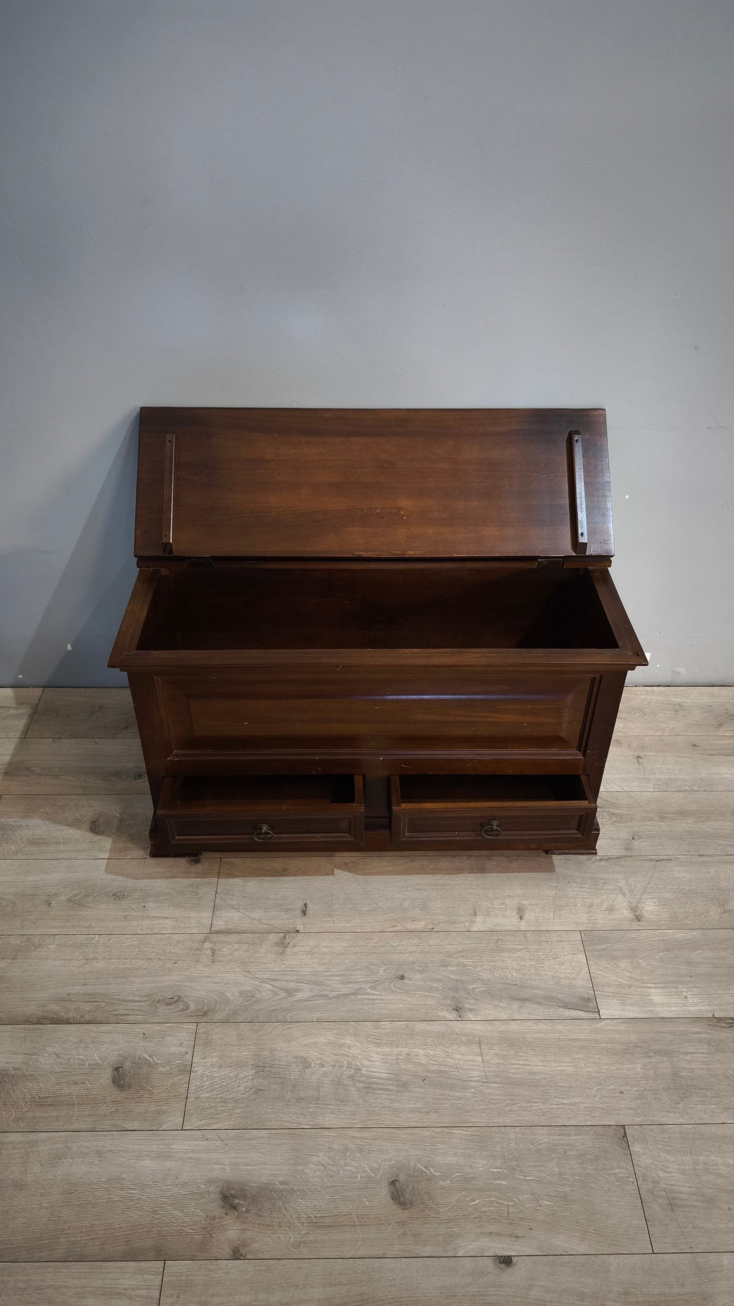 91792 Cassapanca in legno