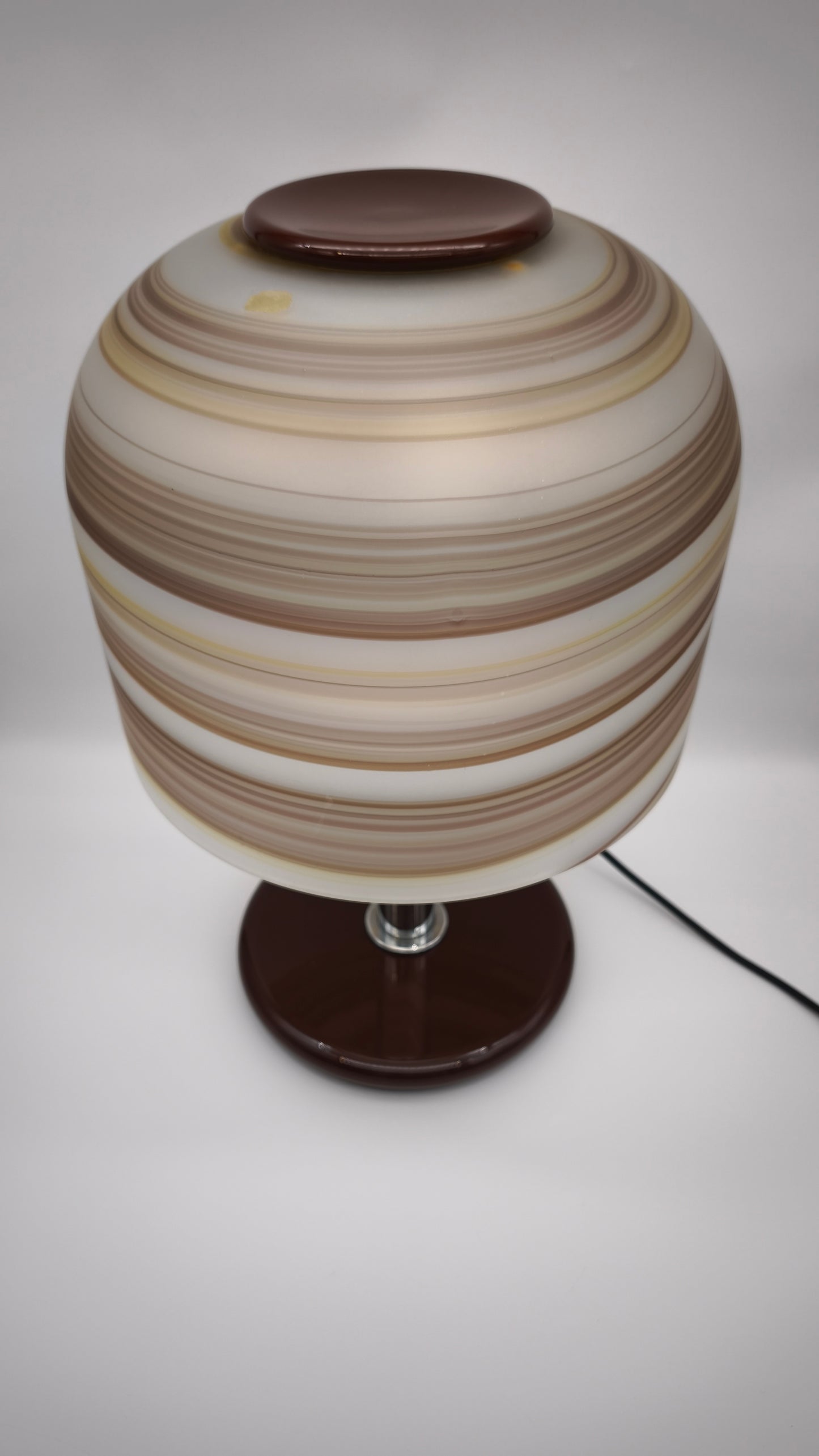 91749 Lampada da tavolo con cappello in vetro soffiato di Murano, anni '70