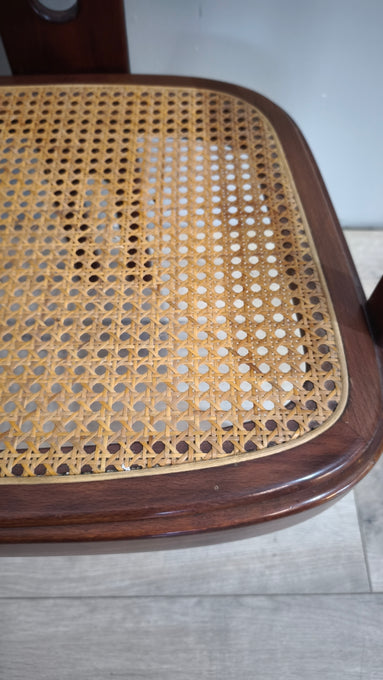 91802 Poltroncina in legno con seduta in paglia di Vienna