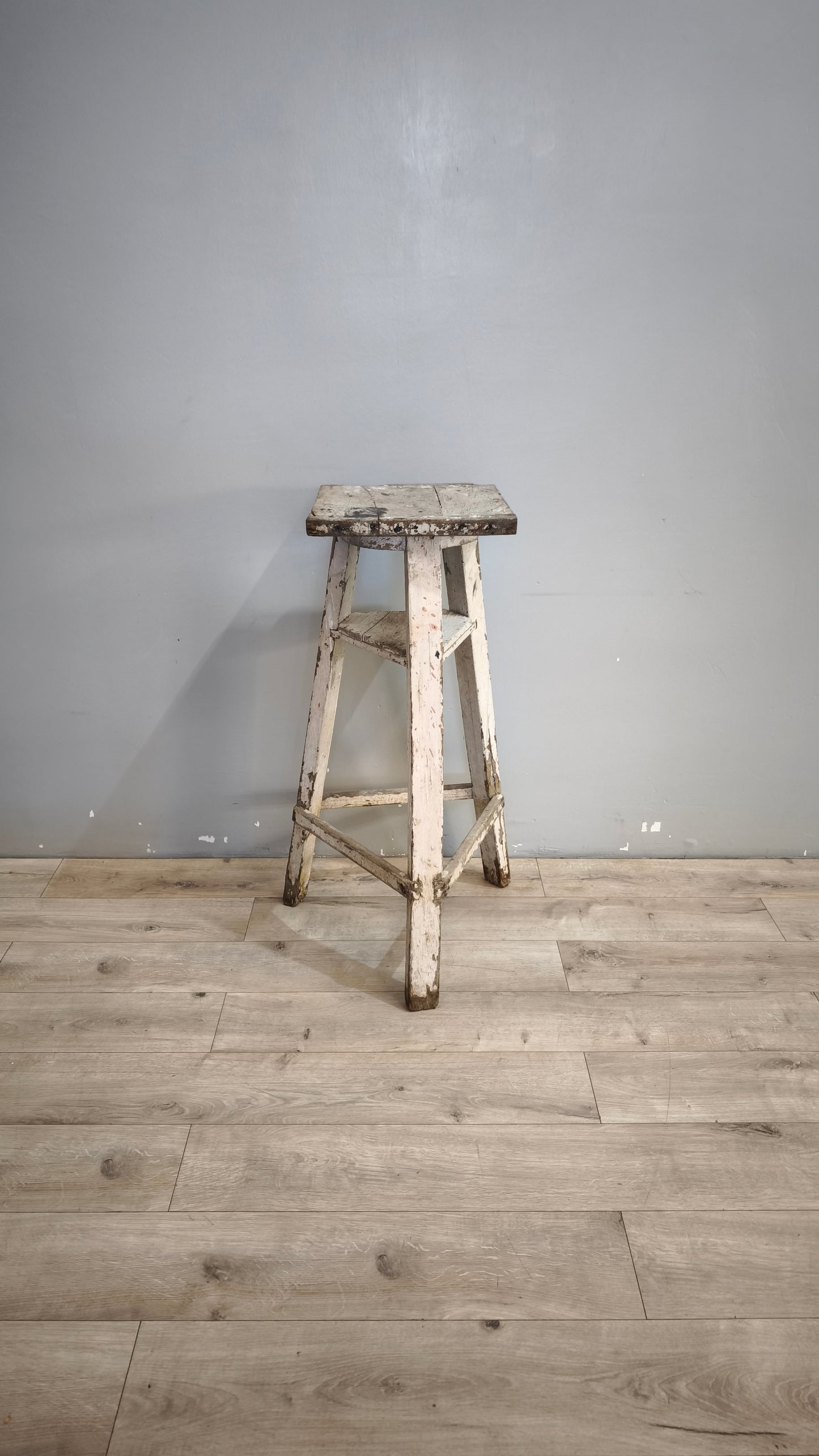 91841 Tornio da scultore anni '50 in legno dipinto bianco