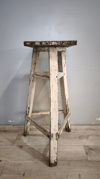 91841 Tornio da scultore anni '50 in legno dipinto bianco