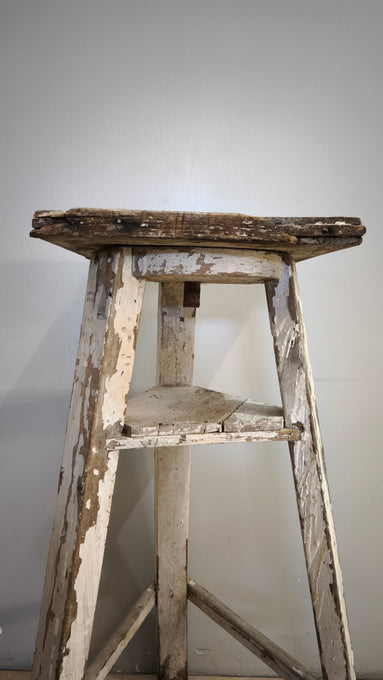 91841 Tornio da scultore anni '50 in legno dipinto bianco