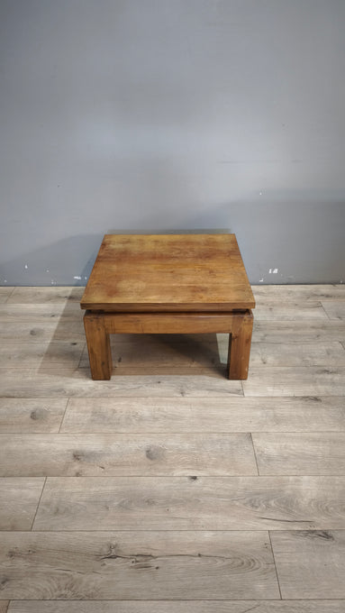 91838 Tavolino da salotto in legno con piano quadrato