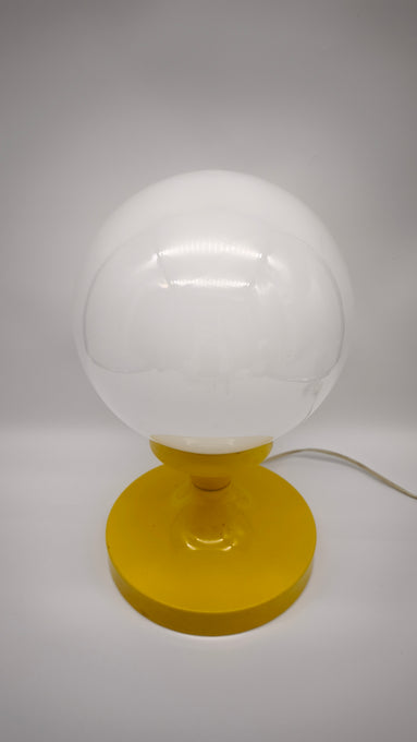 203 Lampada da tavolo Space Age con base gialla