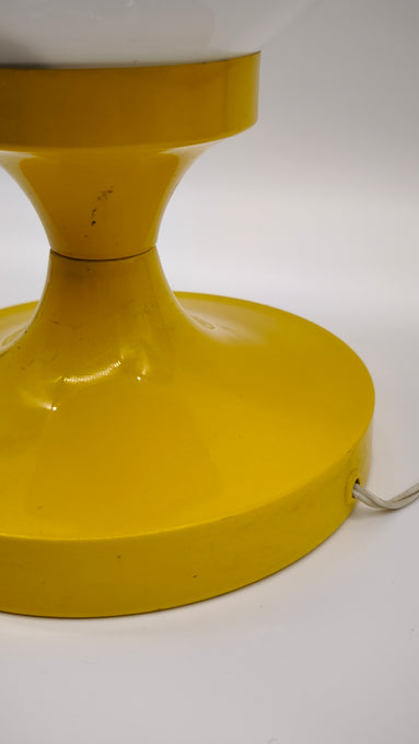 203 Lampada da tavolo Space Age con base gialla