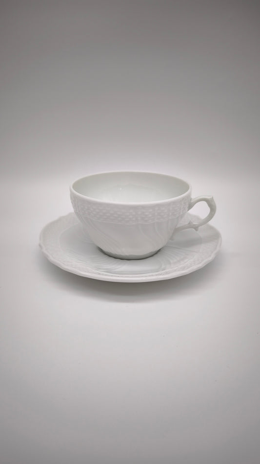 917156 Tazza da tè con piattino Antico Doccia in porcellana bianca